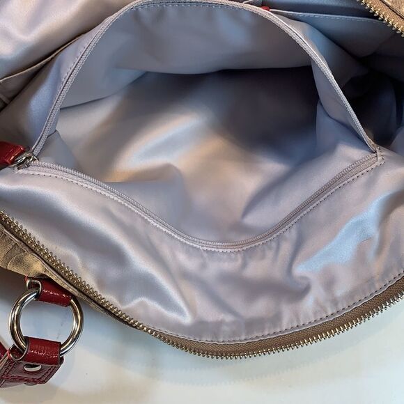 Coach Purse Khaki Red Daisy Signature Sateen Poppy Tote Leather Handles Heart - Picture 9 of 15